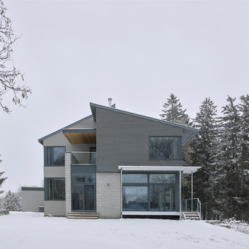 Industrial Farm House