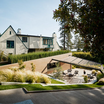Contemporary Patio