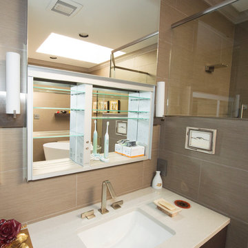 Modern Bath in WLR