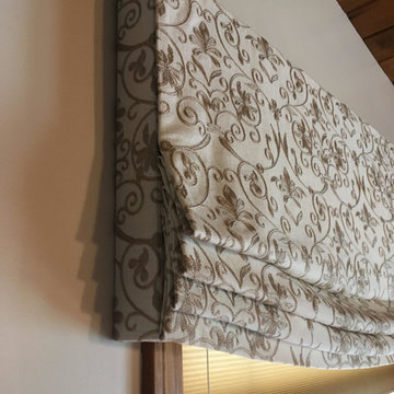 Day to Nightime with Linen Roman shades with Coordinated Dining Room Toppers