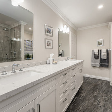Country club Ensuite bathroom