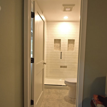 Two Bathrooms Maximizing Minimal Space