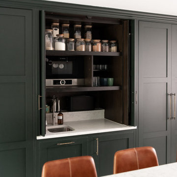Classic In-Frame Shaker Kitchen & Bar - Islington