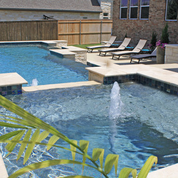 Las Colinas Vanishing edge with Spa (Temple Texas)