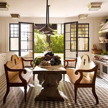 Kitchen: Table