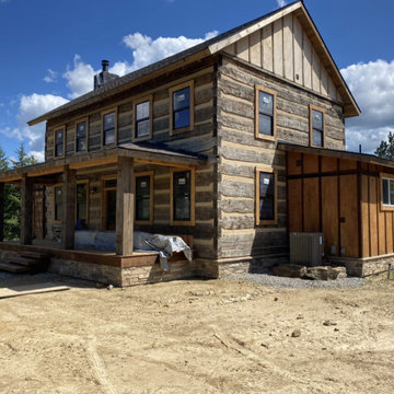 200 yr old Amish Log Cabin