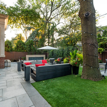 Outdoor Living & Lounge Area