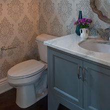 1/2 Bath (1st Floor)
