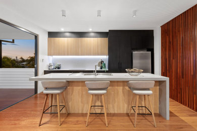 Inspiration for a contemporary kitchen remodel in Brisbane