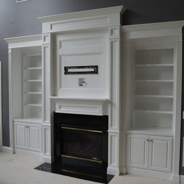 Built-Ins & Fireplace Mantel Feature