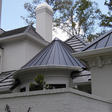 Standing seam metal roofing