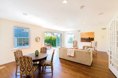 Eclectic home design photo in Los Angeles