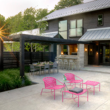 old mail rd goes contemporary