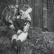 Julie Rowe's photo