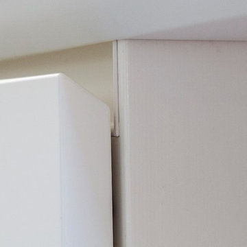 CLEAN LINES WITH INTUO KITCHEN DESIGN