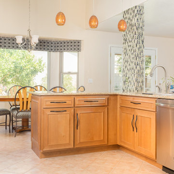 Transitional Textured Kitchen