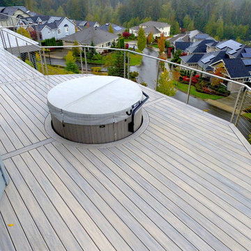 Modern Deck in Redmond Ridge
