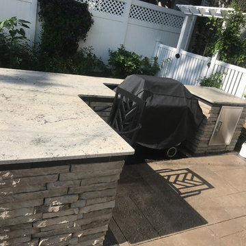 outdoor kitchen