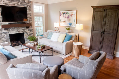 Transitional family room photo in Cleveland