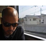 Korn Navikapol's photo