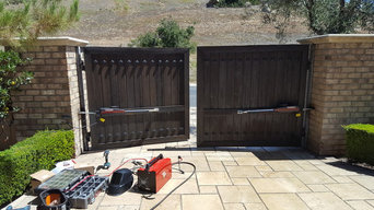 Dual swing gate openers installation