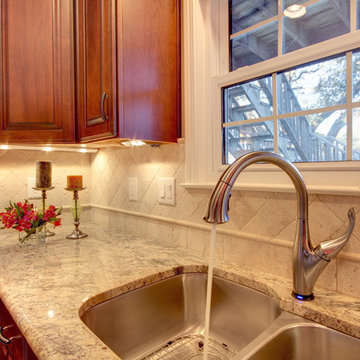 Traditional Kitchen on the Bluffs