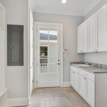 Traditional Lakeview Home On Colbert St
