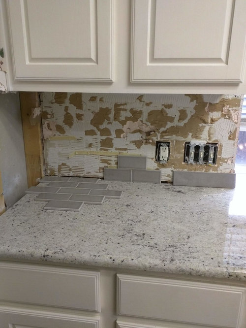 Colonial White Granite Counters, Colonial White Granite With Kitchen Cabinets