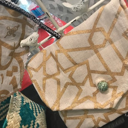 Tablerunners and Cushions - Products