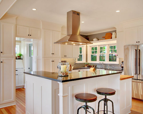 Soffit Above Cabinets | Houzz