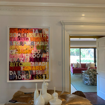 Luxious Lacquer Walls and Ceiling