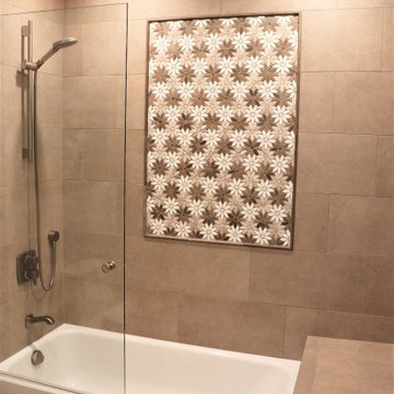 Mosaic tile Mural in Tub/Shower Area