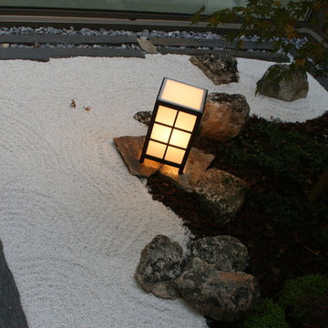 Small interior Zen garden