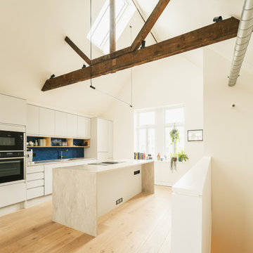 Contemporary, Low-energy Loft Apartment in Hackney