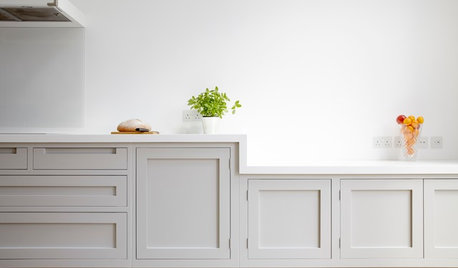 Kitchen Tour: Cool Shaker Style With a Modern Banquette Diner
