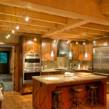 POST AND BEAM CHALET