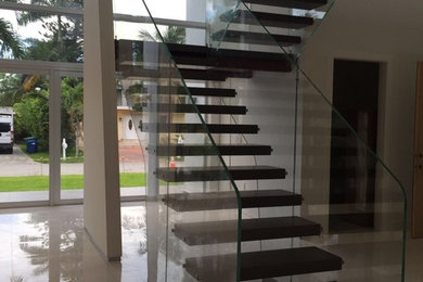 Floating Glass Staircase