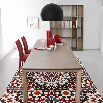 Omna Glass Extension Table - Natural Leg Finish and Nougat Top