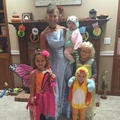 Karen Miller's photo