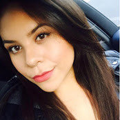Valerie Del Valle's photo