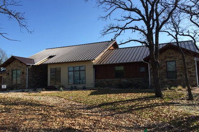 Inspiration for a transitional exterior home remodel in Dallas