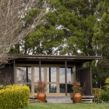 Central Ruru Retreat