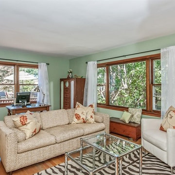 4925 N. Leavitt