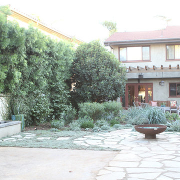 Fountain and Firepit offer outdoor pleasures