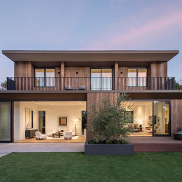 Modern Courtyard House