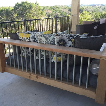 Foley Swing Bed Chaise
