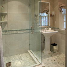 Parents bathroom