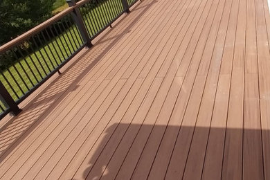 Deck photo in Atlanta
