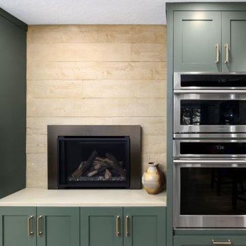 Oakway Transitional Kitchen