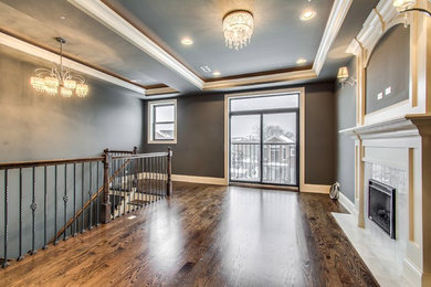 Example of a trendy hallway design in Chicago